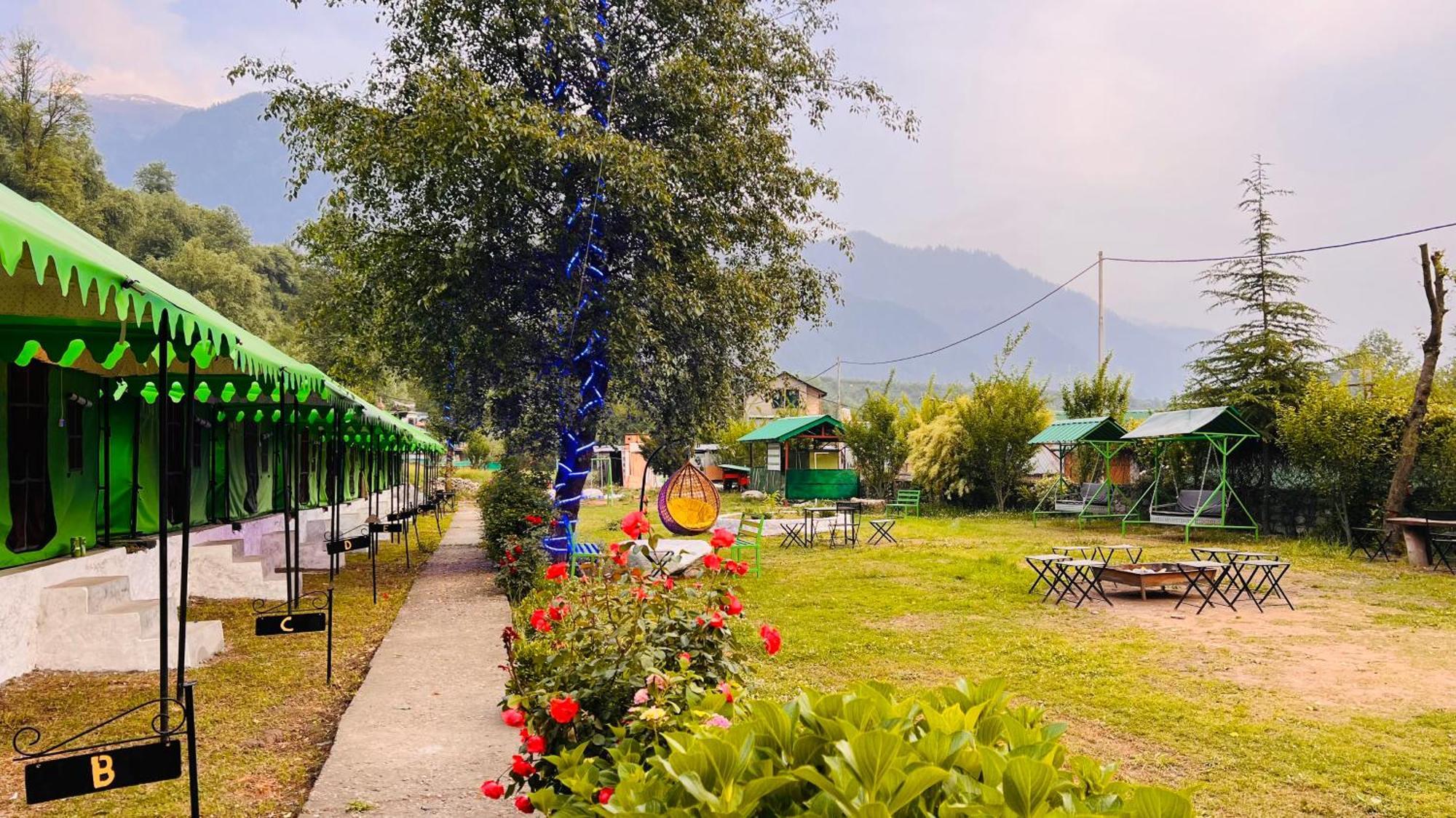 Himalayan Riverside Swiss Cottage Tents, Manali מראה חיצוני תמונה