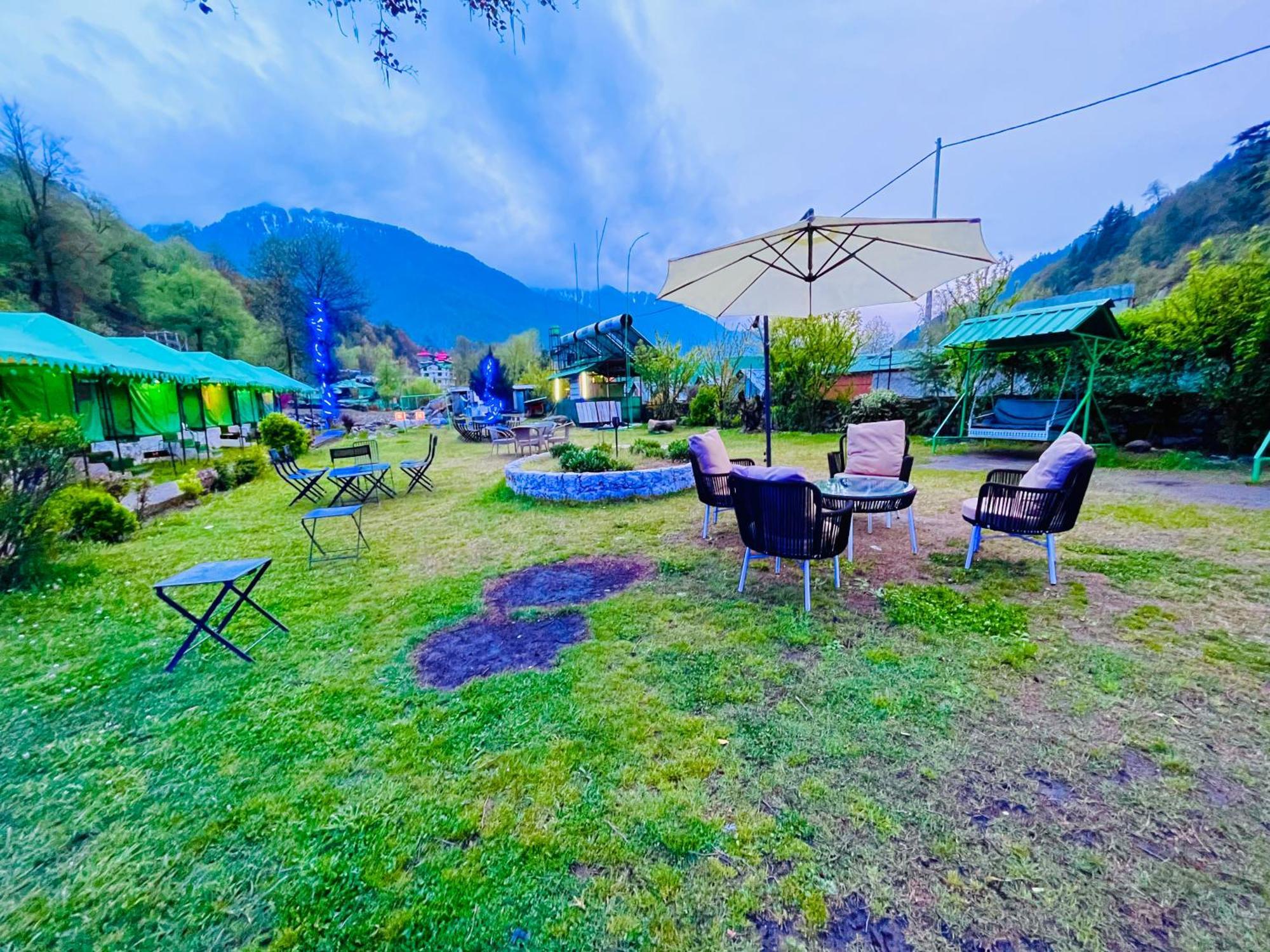 Himalayan Riverside Swiss Cottage Tents, Manali מראה חיצוני תמונה